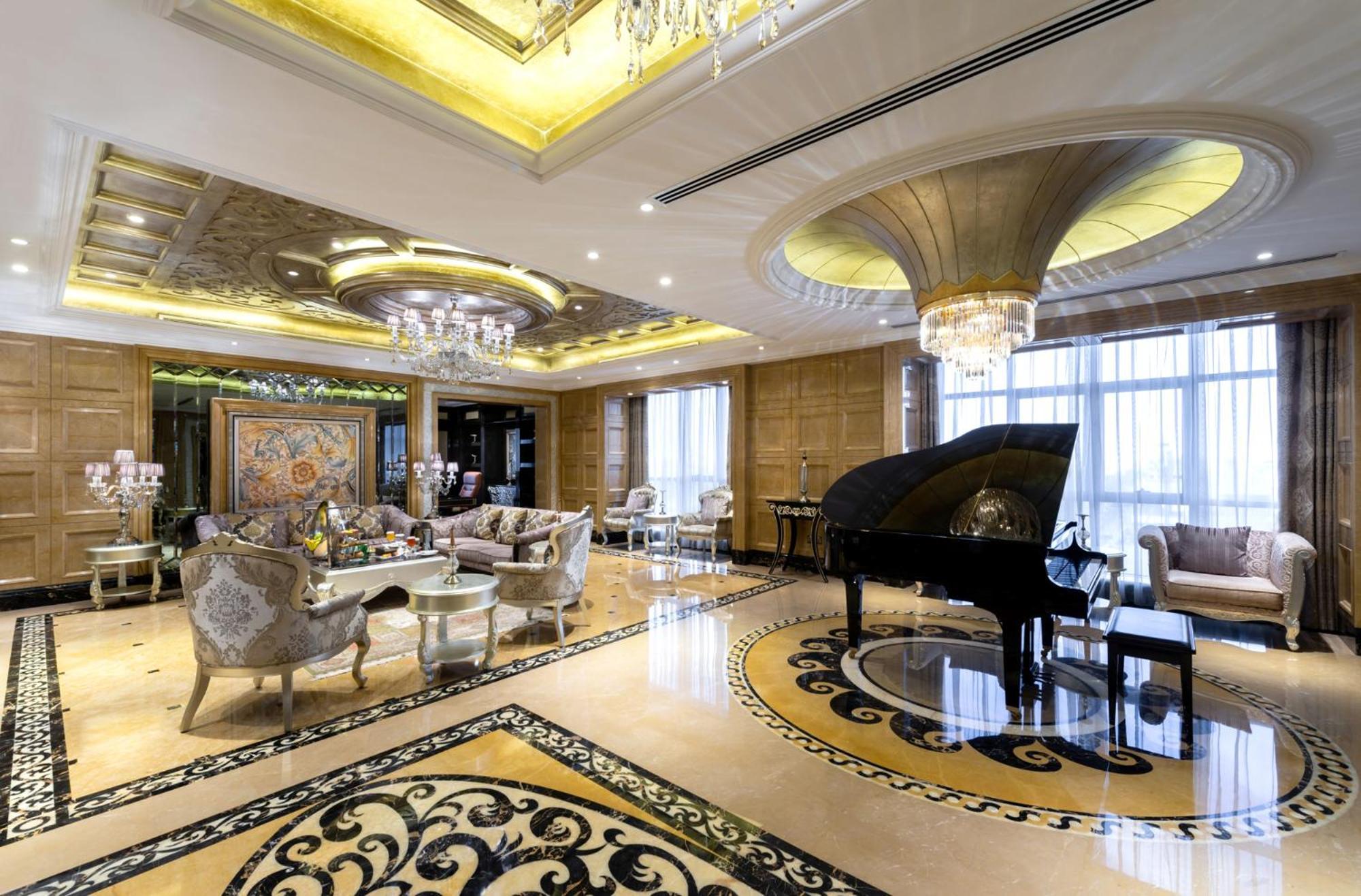 Narcissus Riyadh Hotel & Spa Bagian luar foto The lobby of the hotel
