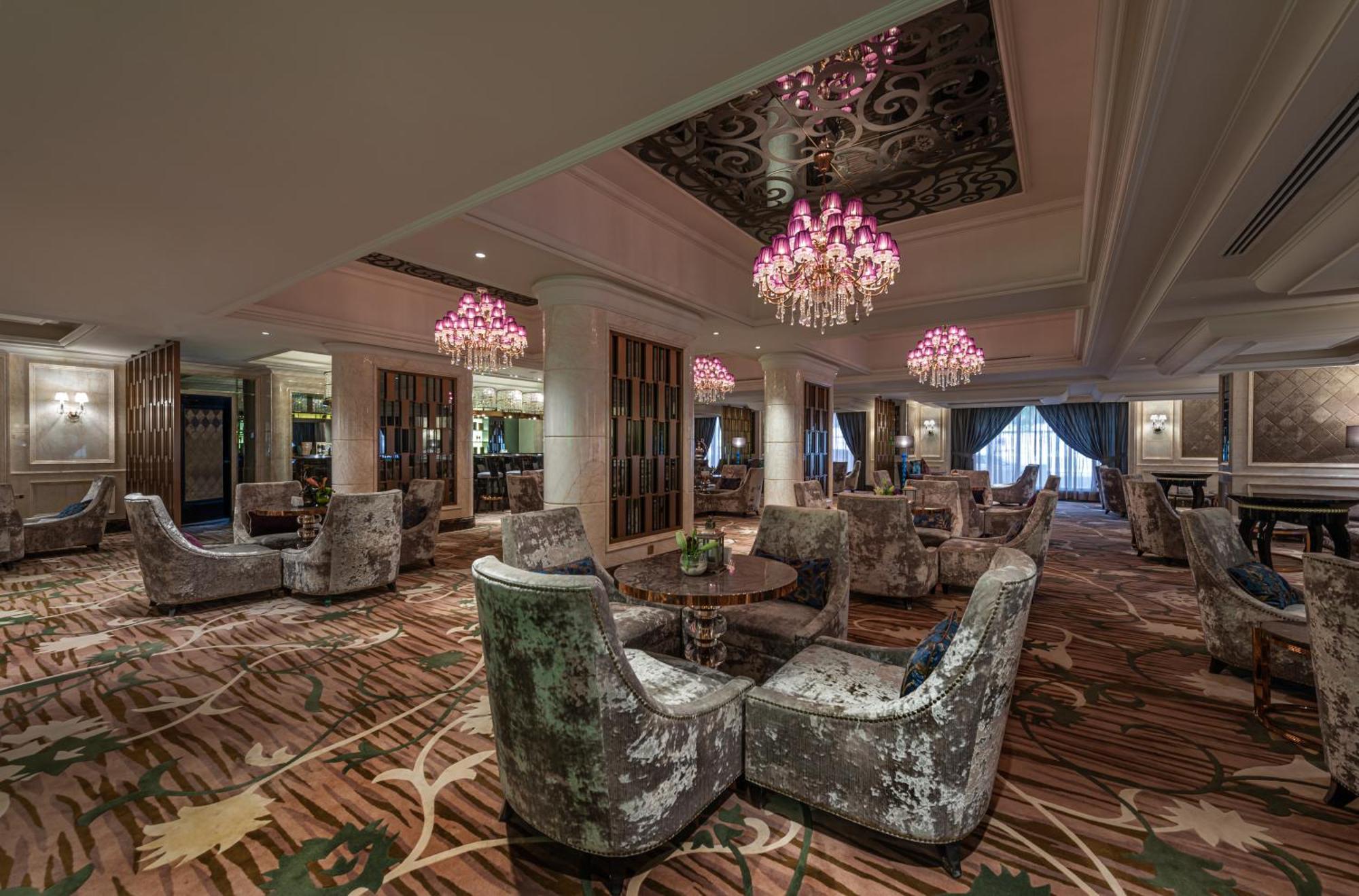 Narcissus Riyadh Hotel & Spa Bagian luar foto The lobby of the hotel